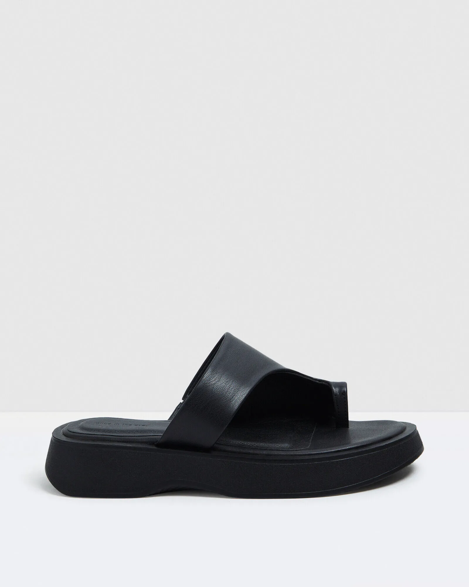 Alice In The Eve Sophia Sandals Black