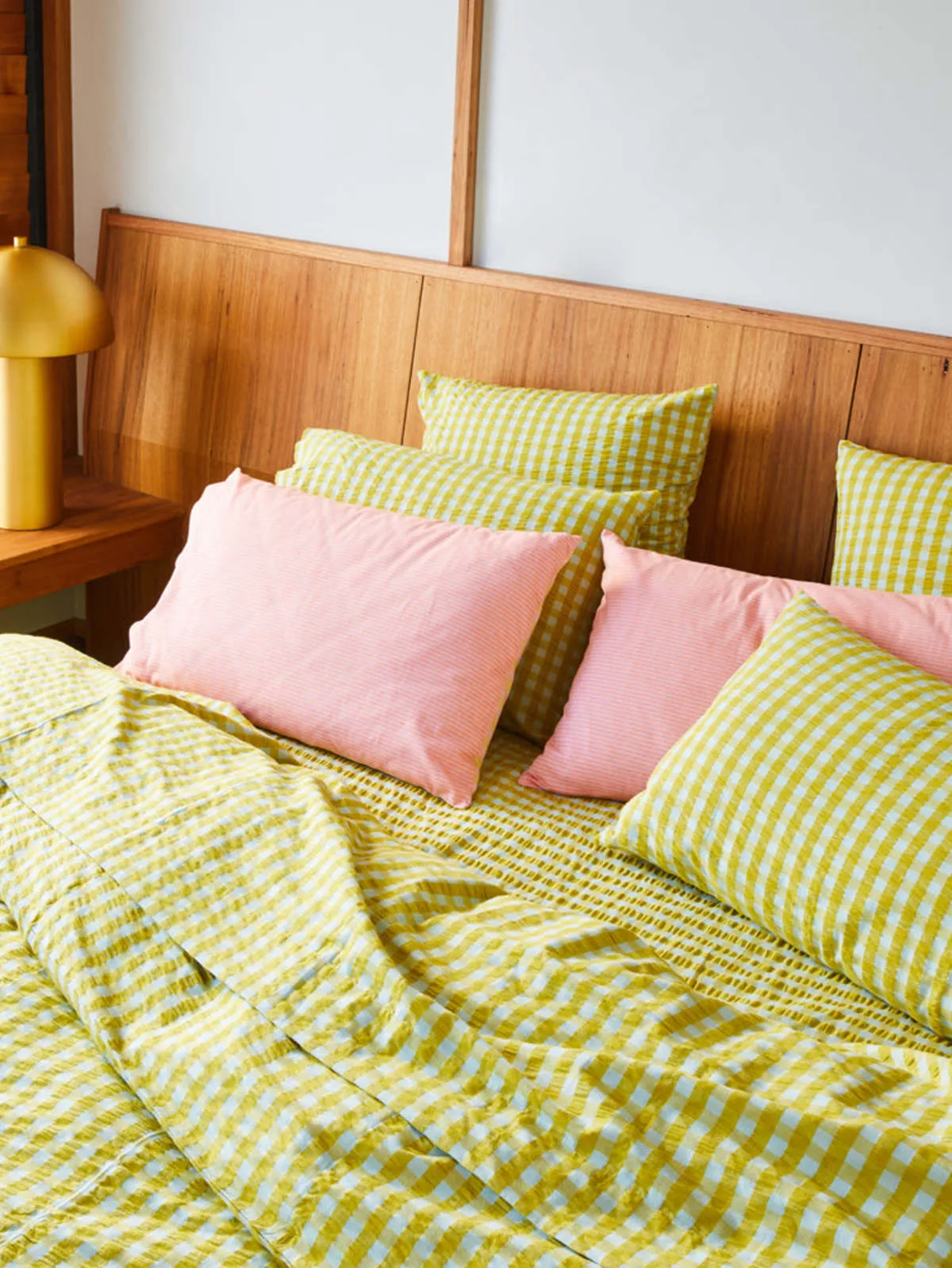 Citrus Seersucker Standard Pillowcase Set