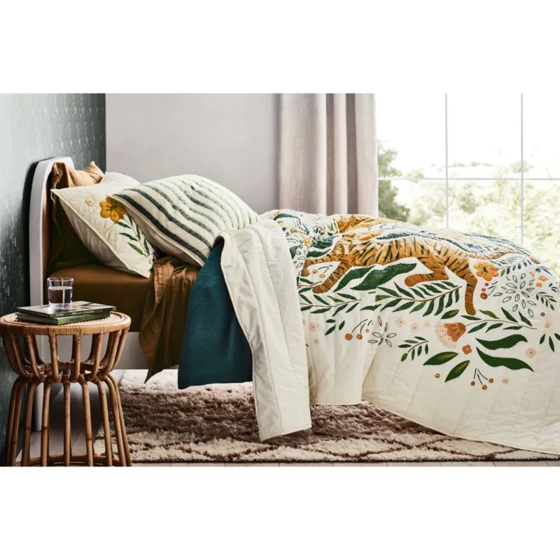 Crate&Barrel Marrakech Tiger Kids Twin Quilt