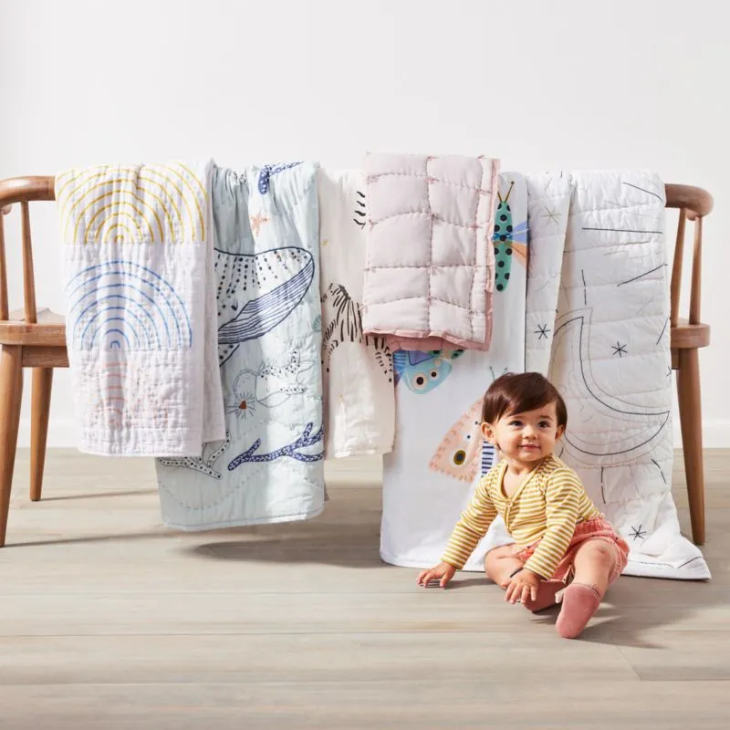 Crate&Barrel Meadow Organic Cotton Baby Crib Quilt