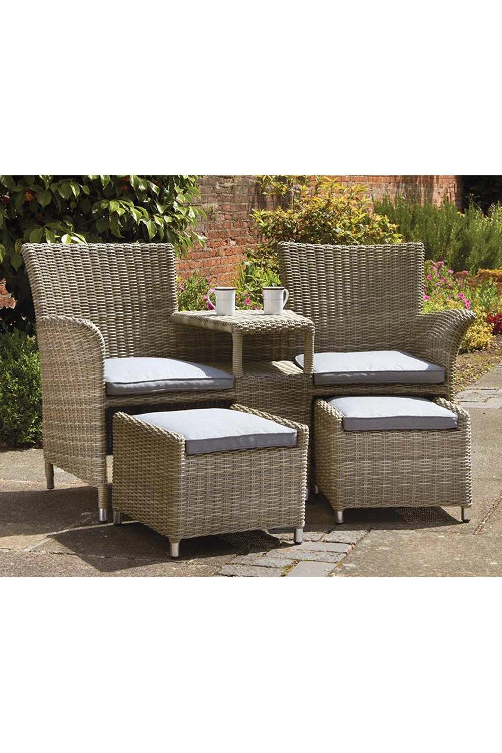 Garden Furniture | WENTWORTH Companion Set with pull out footstools including Cushions | Royalcraft