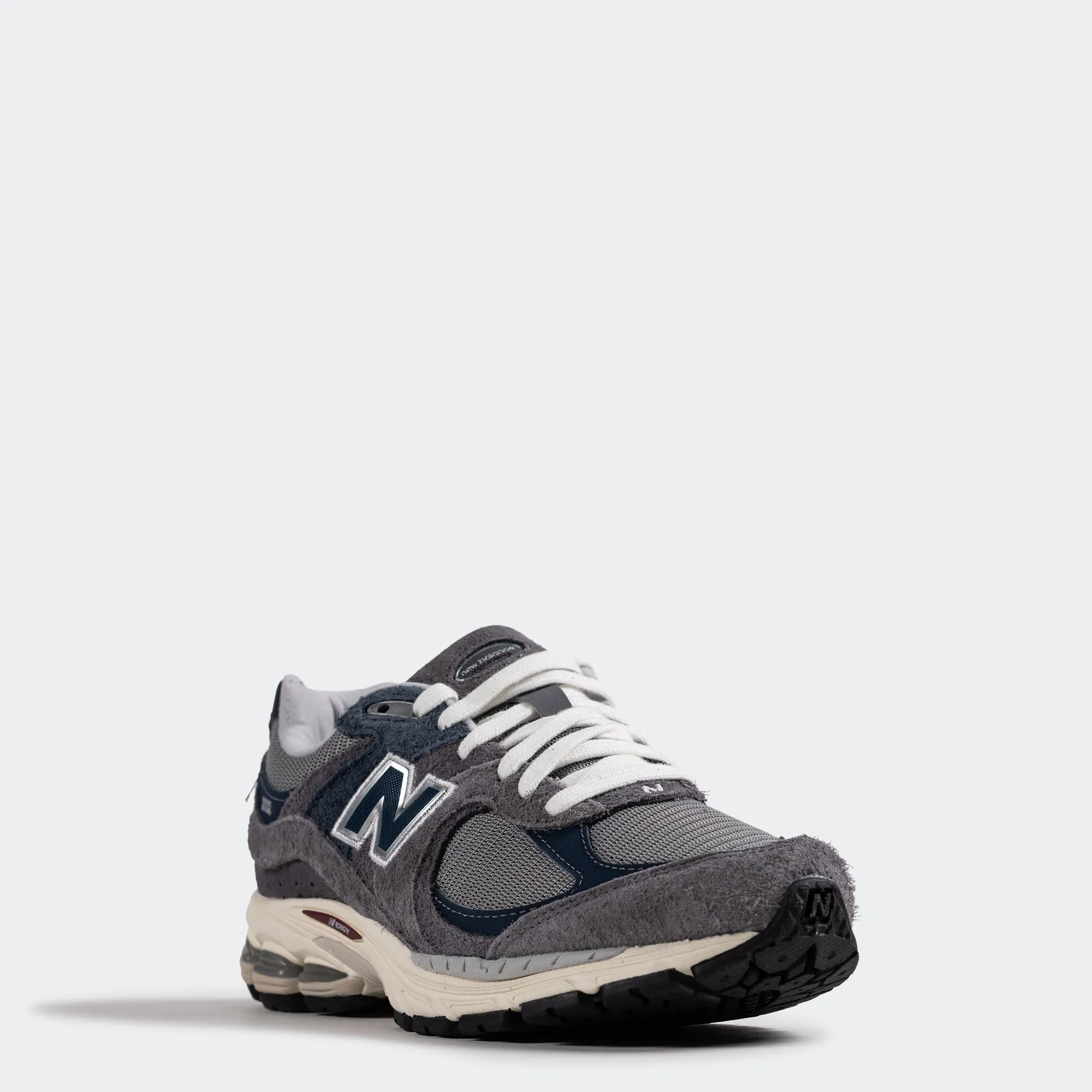 Men's New Balance 2002R Shoes NB Navy/ Castlerock