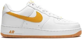 Nike Air Force 1 Low waterproof University Gold sneakers White