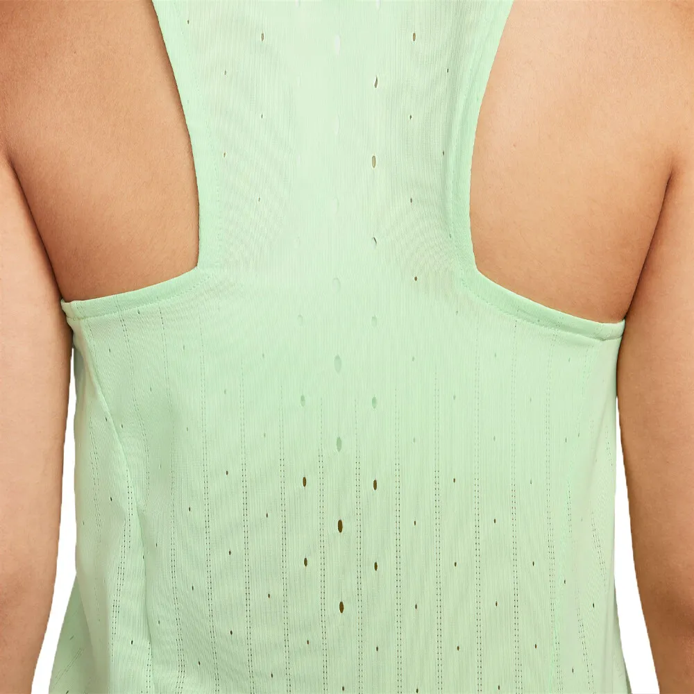 Nike Dri-FIT ADV Aeroswift Women's Vest - FA24