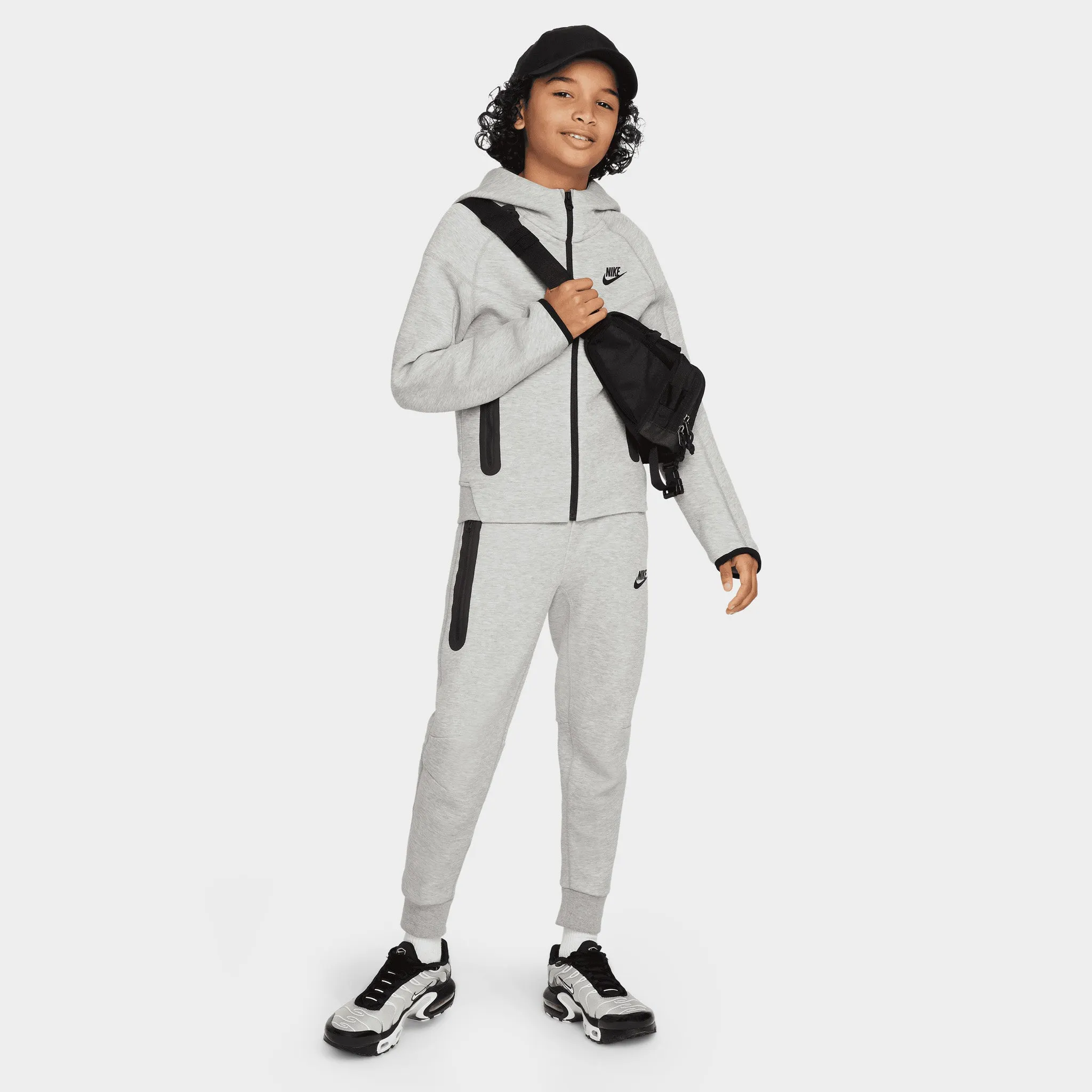 Nike Sportswear Junior Boys' Tech Fleece Full Zip Hoodie Dark Grey Heather / Black -  Black