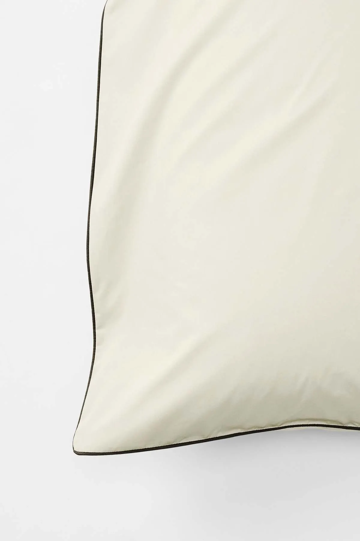 Pillowcase Pair in Contrast Edge - Canvas/Cinder