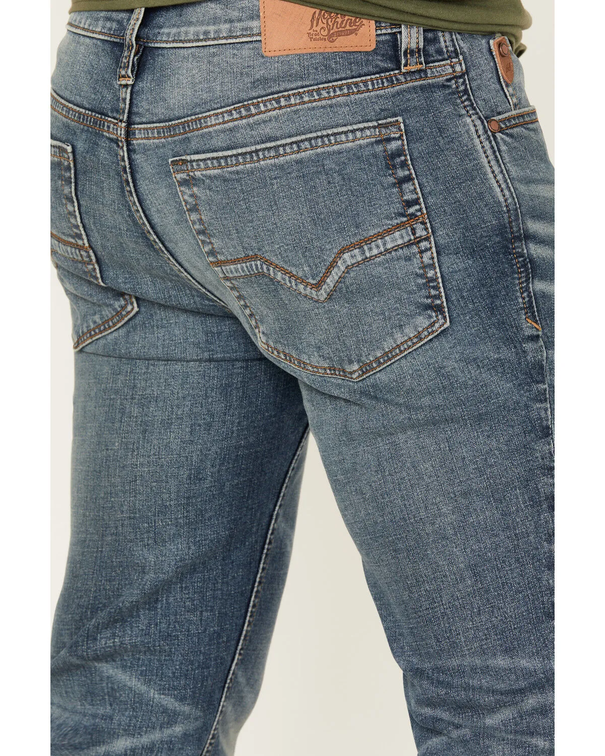 Product Name:  Moonshine Spirit Men's Bisbee Medium Wash Slim Straight Stretch Denim Jeans