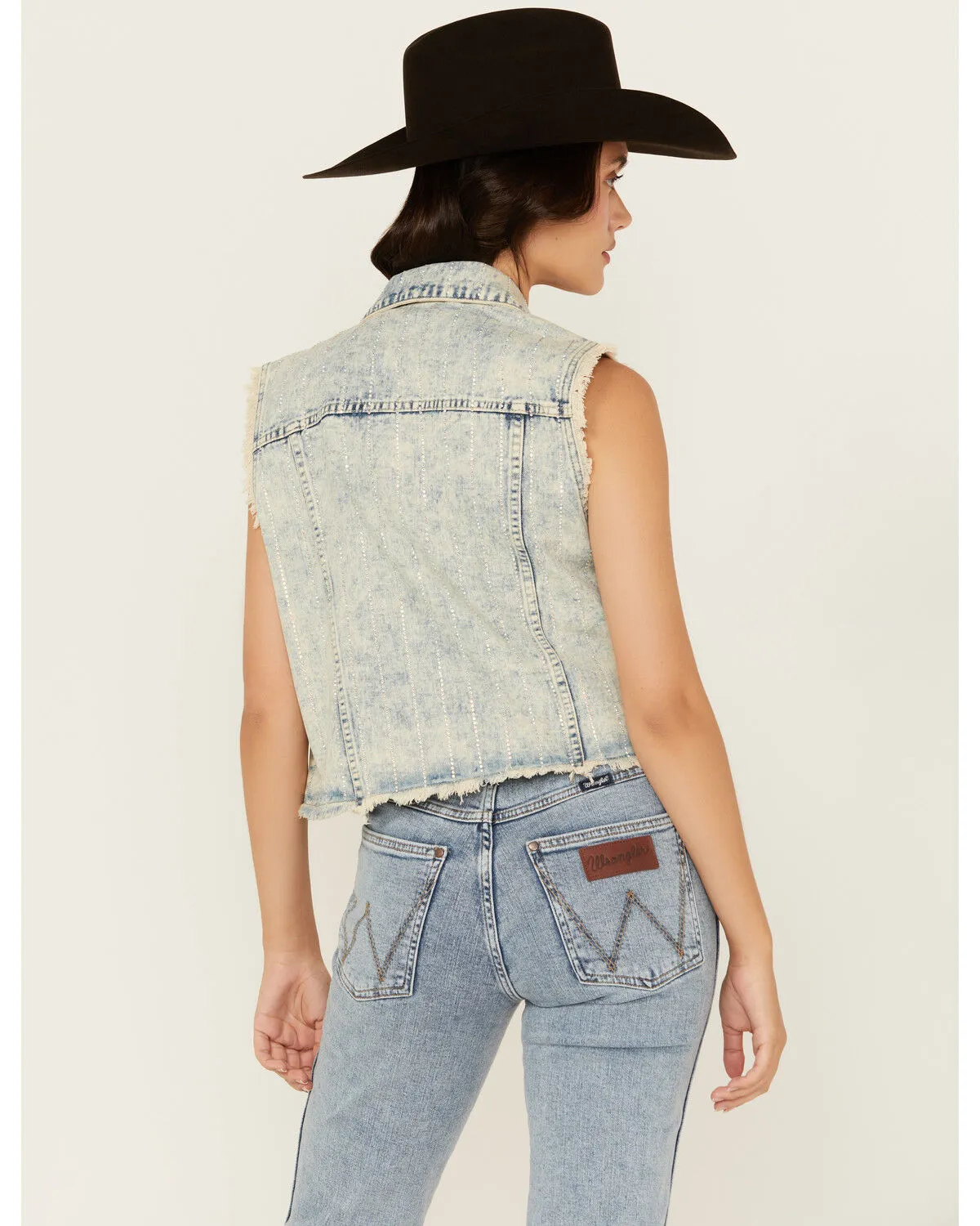 Product Name:  Veveret Women's Light Wash Denim Rhinestone Vest