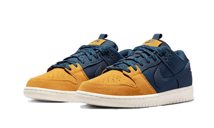 SB Dunk Low Pro PRM 90s Backpack