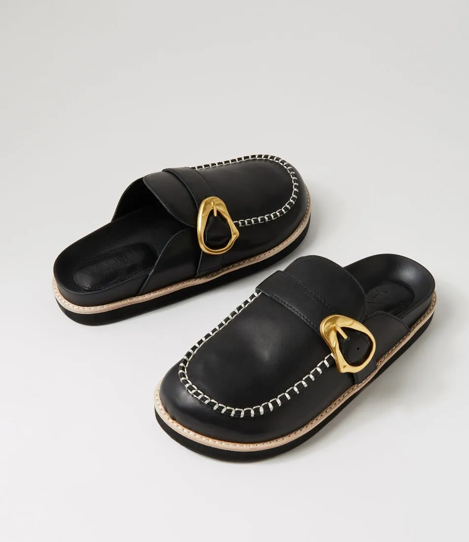 WALNUT Pia Leather Black Leather Mules