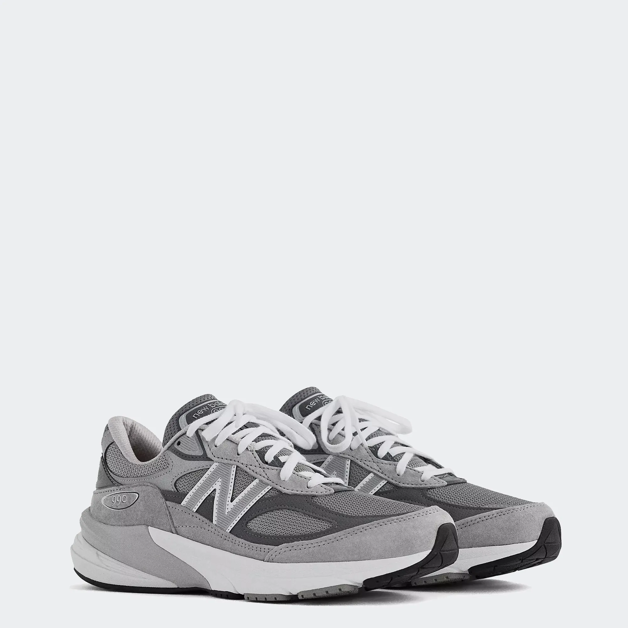 Women's New Balance Made in USA 990v6 Shoes Grey